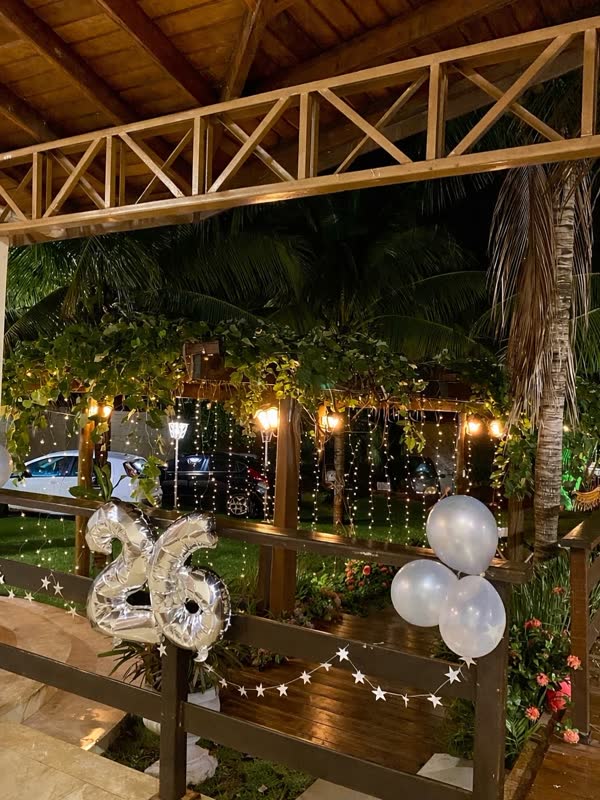 Festa de Ano-Novo com luzes